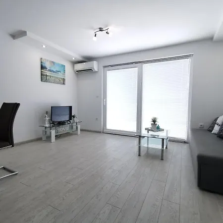 Apartment Rita Nemira